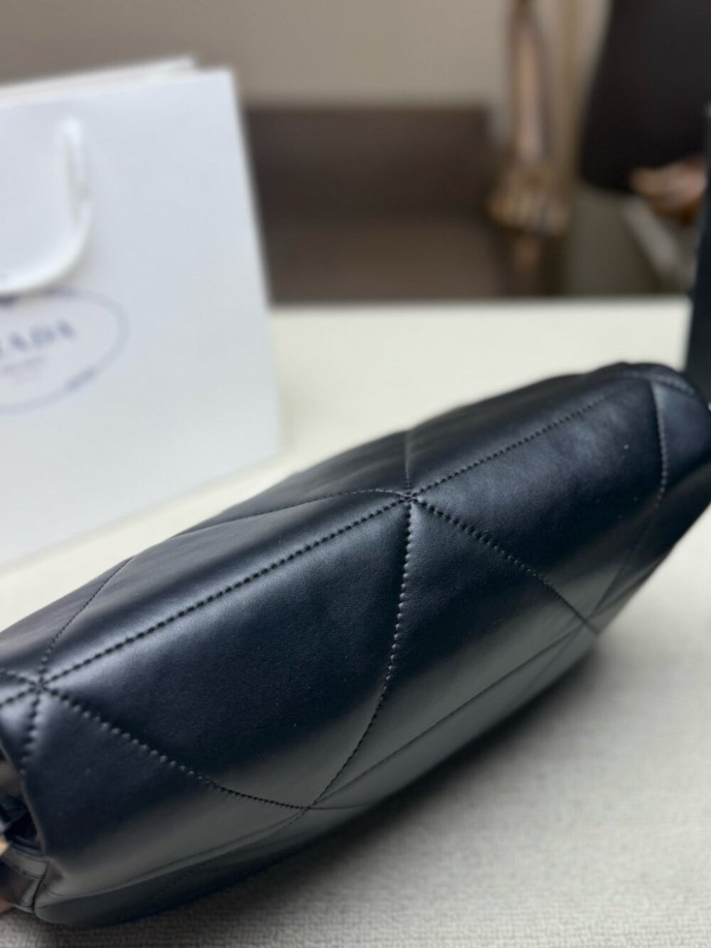 Prada Bag - Picture 4 of 8